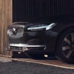 v90-hybrid-gallery-1-16x9