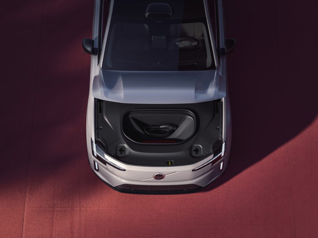 Volvo ES90 (8)