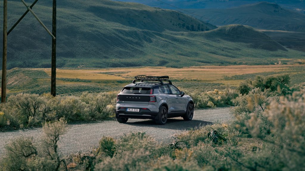 Volvo EX30 Cross Country (3)