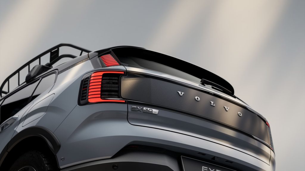 Volvo EX30 Cross Country (8)