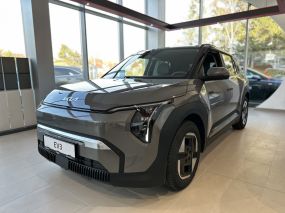 KIA EV3 EARTH 150 KW + 81,4 KWH (2025)