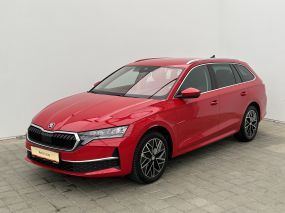 ŠKODA OCTAVIA  1.5 TSI Top selection