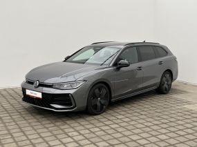 VOLKSWAGEN Passat Variant 2.0 TDi AT 4x4 R-Line