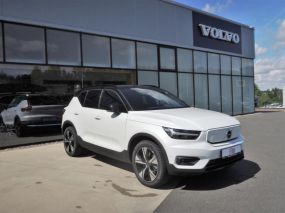Volvo XC40 RECHARGE TWIN AWD Pro